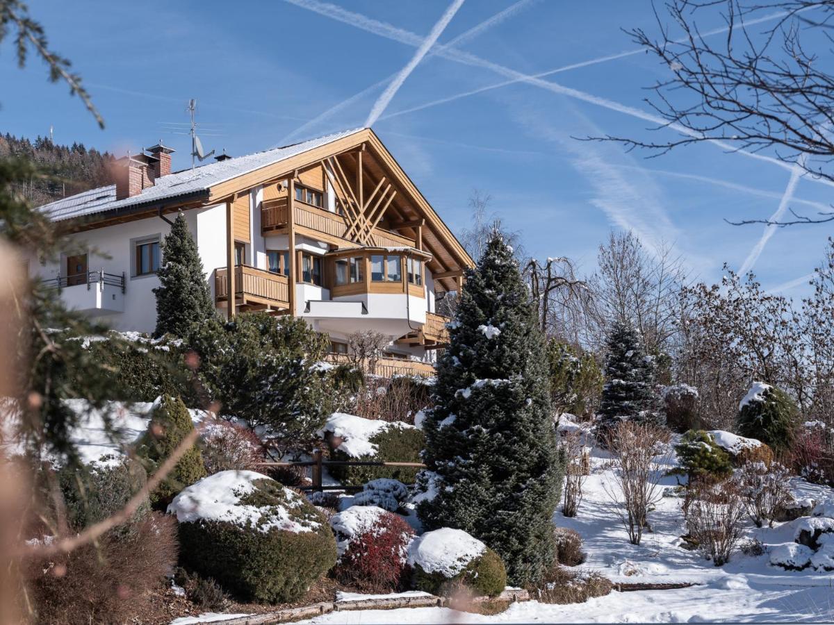 Residence Iris Olang Екстериор снимка